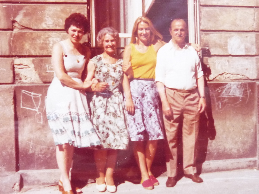 En 1969